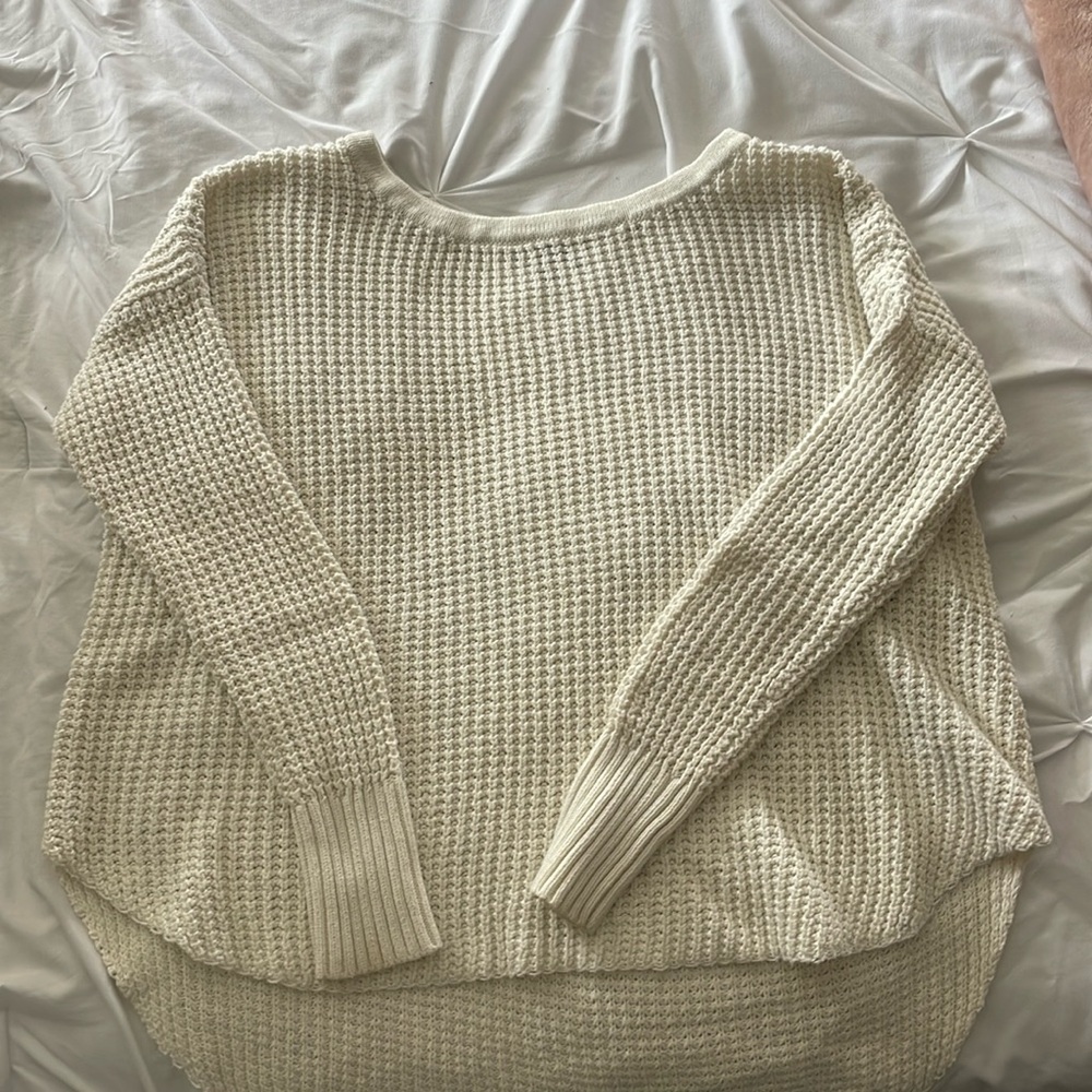American Eagle Sweater